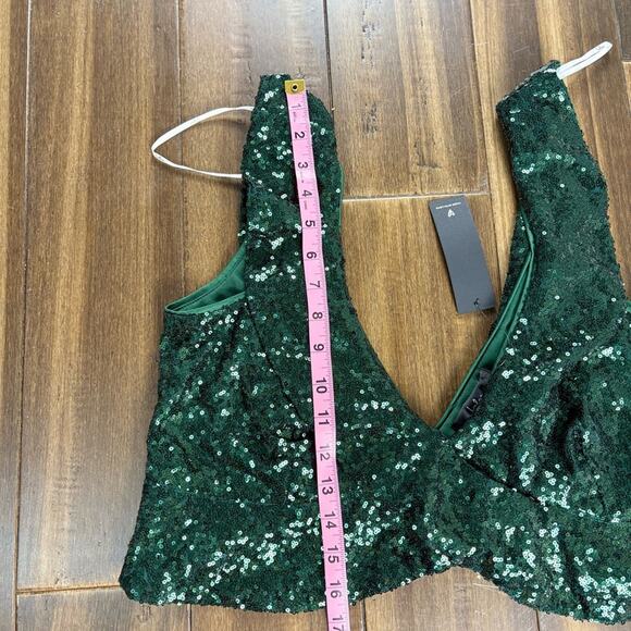 NWT Lulu's Green Sequin Deep V Neck Tank Crop Top Ruffle Hem Sleeveless Bralette - Picture 13 of 13